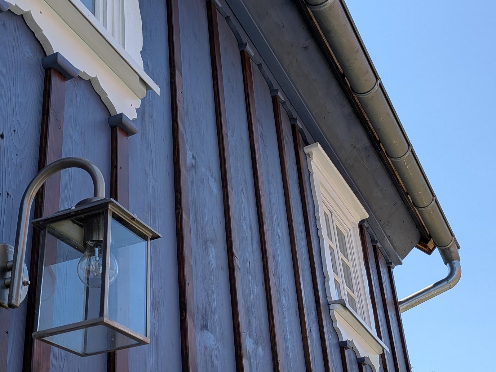 Restaurierte Handwerkskunst am Umgebinde